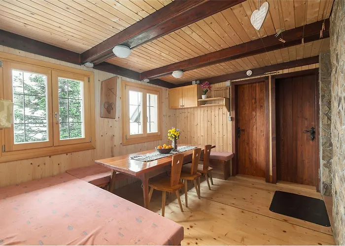 Gorenjka - Velika Planina シャレー オスレンドネスロヴェンスカ